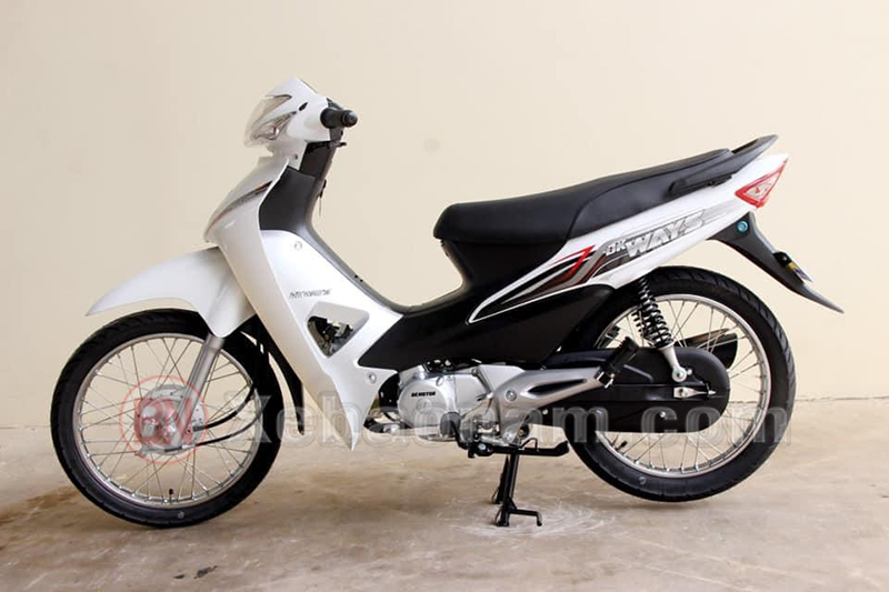 xe máy 50cc dk ways màu trắng