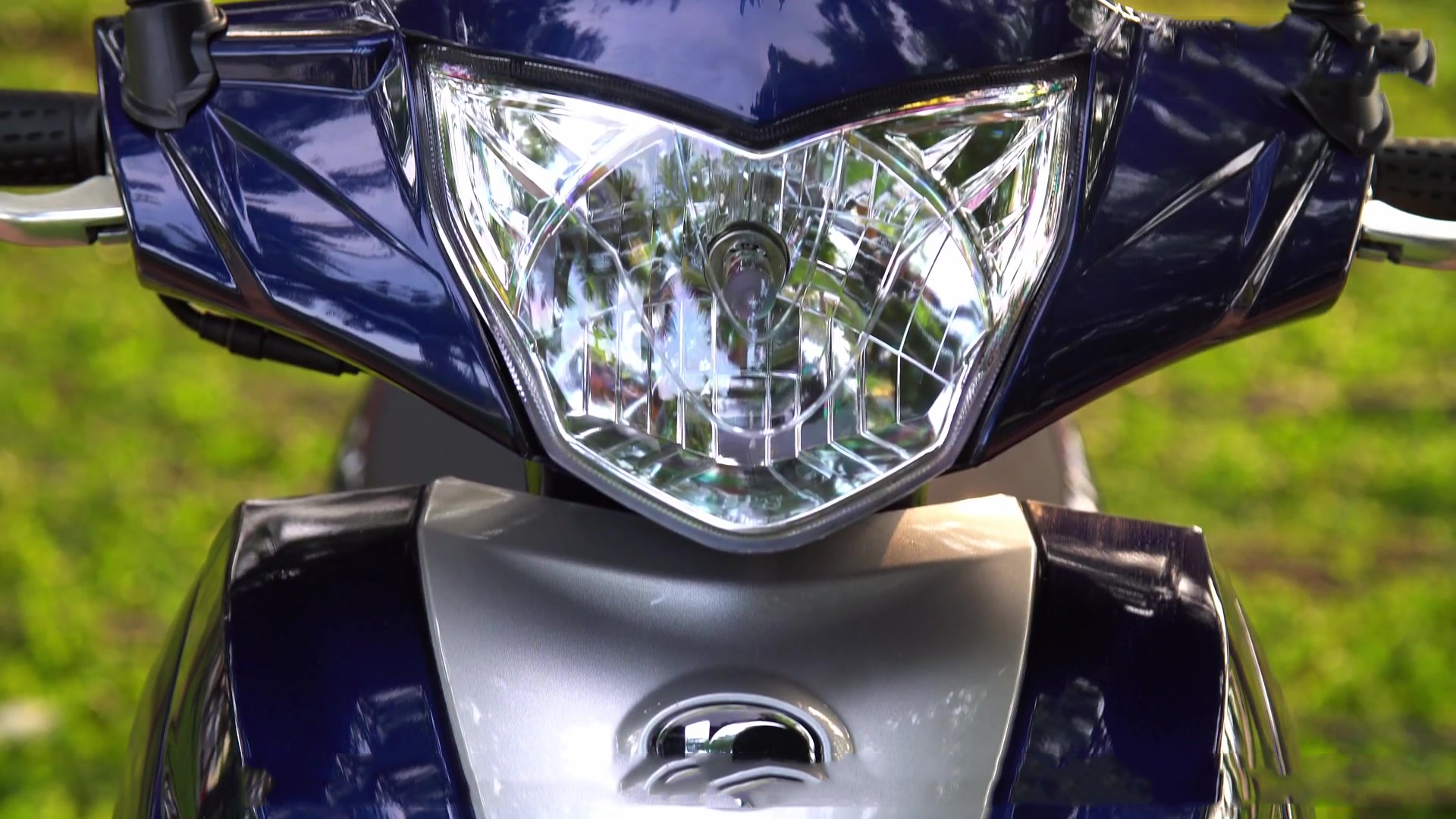 Đèn led xe ga 50cc kymco candy hi